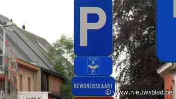 Hogere boetes, minder lang parkeren en duurdere bewonerskaar... (Aalst) - Het Nieuwsblad