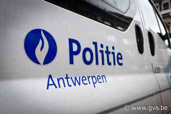 Man opgepakt die dreigt met hakmes na discussie - Gazet van Antwerpen