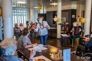 Woon-zorgcentrum De Zilverberg viert tiende verjaardag met optredens voor bewoners
