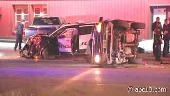 Houston police officers involved in 2 separate traffic crashes overnight - KTRK-TV
