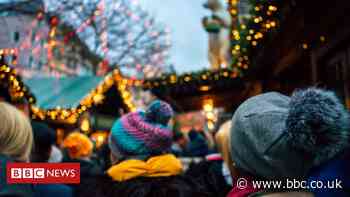 Covid: What are the rules for winter holidays and going abroad?