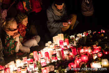 German prosecutors seek life for extremist who attacked synagogue on Yom Kippur