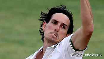 Chris Wright: Leicestershire fast bowler signs new two-year deal at Grace Road