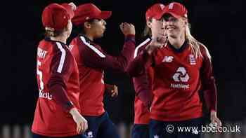 Commonwealth Games 2022: England women qualify for debut T20 event