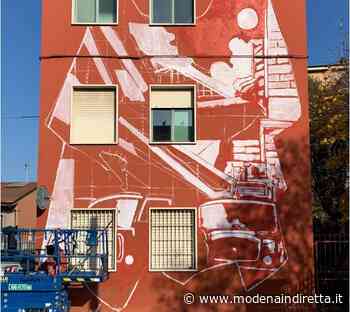 In stazione a Modena un murales per ricordare la strage del 2 agosto - modenaindiretta.it