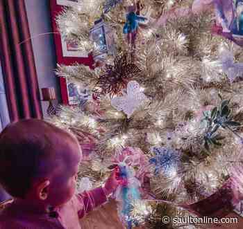 Holiday Pic of the Day: Trisha Walls