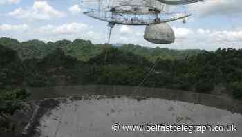 Giant radio telescope to close amid collapse fears