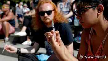 Ex-health minister Philpott says federal government should back drug decriminalization in Vancouver