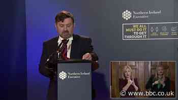 Coronavirus: Health minister wants 'a better Christmas season'