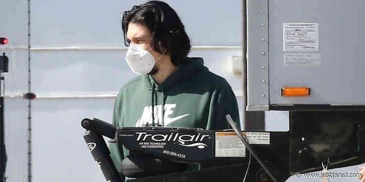 Adam Driver Returns to the Set to Do Retakes for Upcoming Sci-Fi Thriller '65'