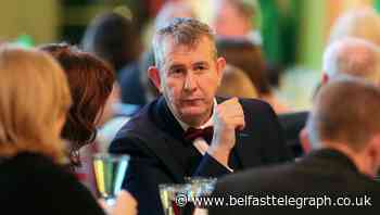 Poots endorses criticism of lockdown move in reply all email