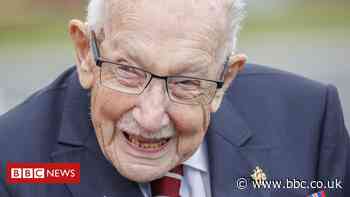 Covid: Capt Sir Tom Moore and audience to join Royal Variety virtually