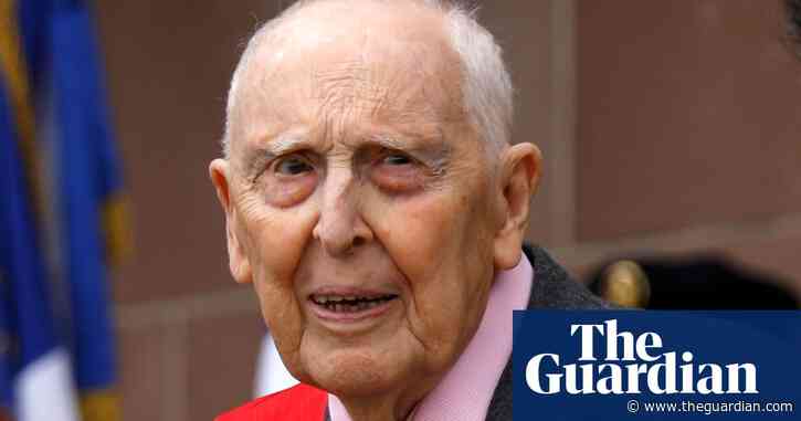 Daniel Cordier, one of last heroes of French resistance, dies aged 100