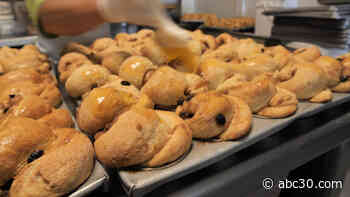 From seafood to cinnamon rolls, Monument Inn is a must-try!