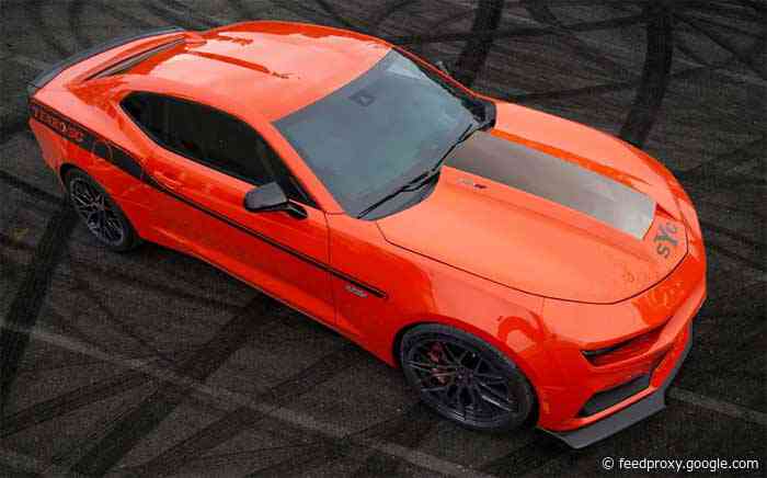 2021 Stage II Yenko Camaro has a manual transmission