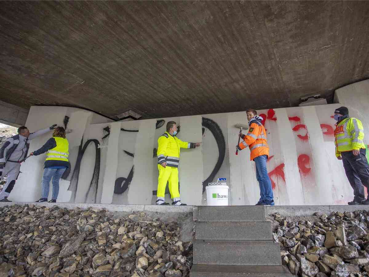 Als erster Autobahnabschnitt Deutschlands: A8 zwischen Karlsbad und Pforzheim graffitifrei - Pforzheim - Pforzheimer Zeitung