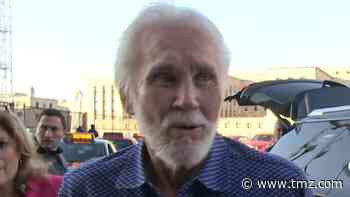 Kenny Rogers Estate Sues Longtime Friend Over Farewell Tour DVD