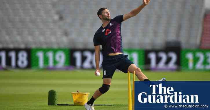 Mark Wood heads to Cape Town as England's undervalued match-winner