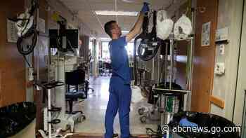 Hospitals nationwide face shortage of medical staff amid spike in COVID-19 cases - ABC News