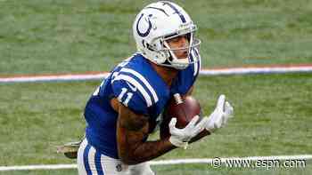 Colts' Michael Pittman Jr. breaks free on crossing route for first TD catch