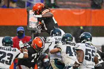 Browns Survive Without Garrett, Down Eagles in Steady Rain