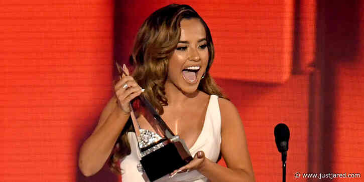 Becky G Celebrates Her AMAs Win & Dedicates Her Award to Immigrant Families