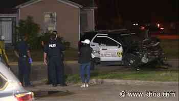 Driver killed, two officers injured when HPD cruiser T-bones vehicle in northeast Houston - KHOU.com