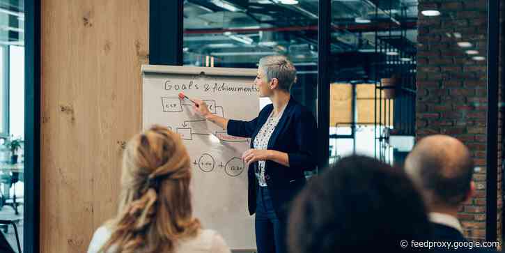 How to speak more confidently in work meetings if you struggle with anxiety