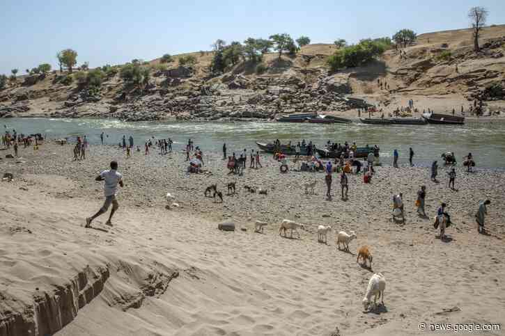 Ethiopia warns civilians of 'no mercy' in Tigray offensive - Yahoo News