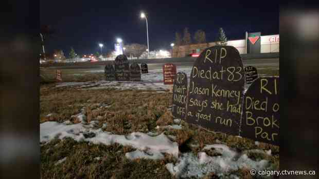 Makeshift graveyard constructed outside of Alberta health minister's office