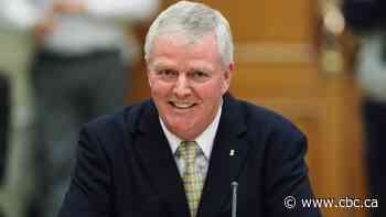 Ontario appoints retired Gen. Rick Hillier to oversee vaccine rollout, 1,589 new COVID-19 cases reported