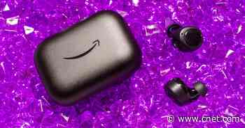 Amazon's Echo Buds add fitness features like logging steps, calories burned     - CNET