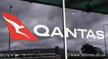 Qantas to require Covid vaccine on international flights