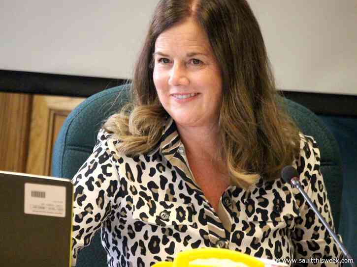 ADSB unites virtual and in-person pupils in hybrid classroom