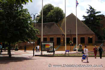 Labour fails in bid to simplify petitions to Hillingdon Council