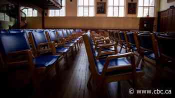 Survey of university students, faculty suggests online learning has negative impact
