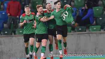 Last minute Callacher equaliser in Big Two derby preserves Linfield's unbeaten start