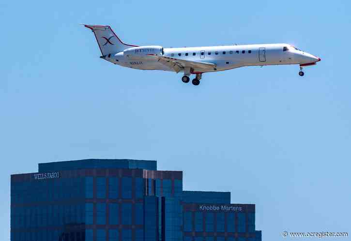 A positive coronavirus test forces some John Wayne Airport air traffic controllers to quarantine