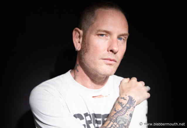 COREY TAYLOR On EDDIE VAN HALEN: 'His Music Touched All Of Us'