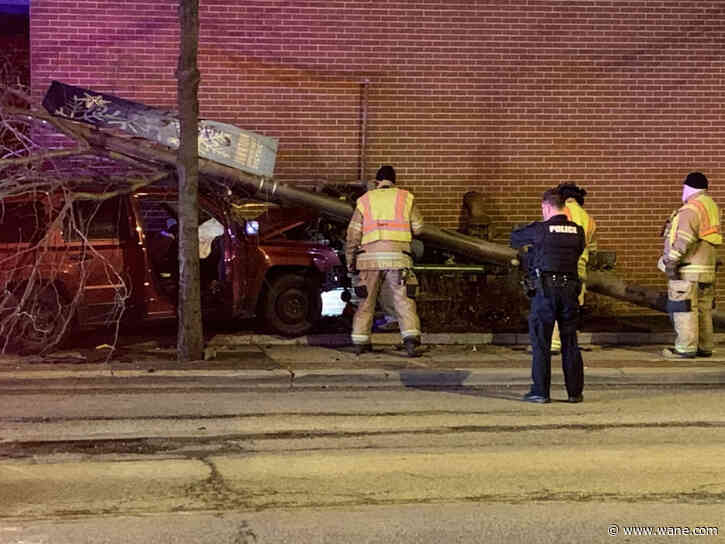 Police investigating fatal traffic accident on West Wallen Road Fort