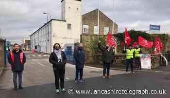 Rolls-Royce: Unite union condemns Barnoldswick plant 'Christmas lockout' move