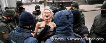 Violences faites aux femmes: des Femen manifestent en Ukraine