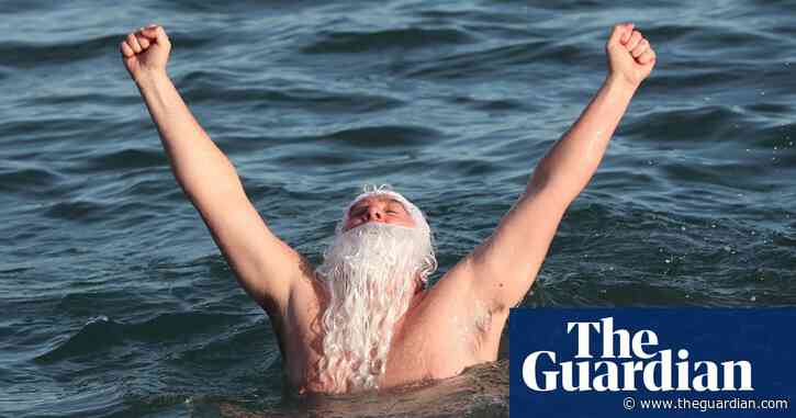 Shivering Dublin bay swimmers slighted for their 'fancy fleeces'