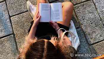 Bookstagram: Influencers sharing their passion for reading