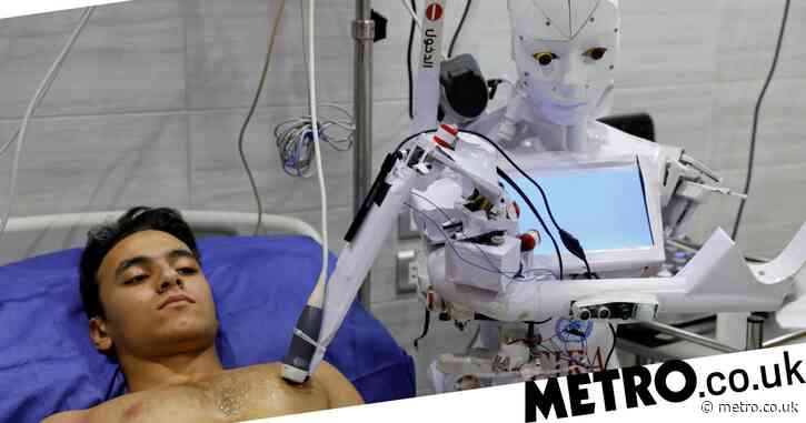 Egyptian hospital trials robot that can test for Covid-19