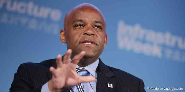 The mayor of Denver apologized for traveling to Mississippi after asking his whole city to stay home for Thanksgiving