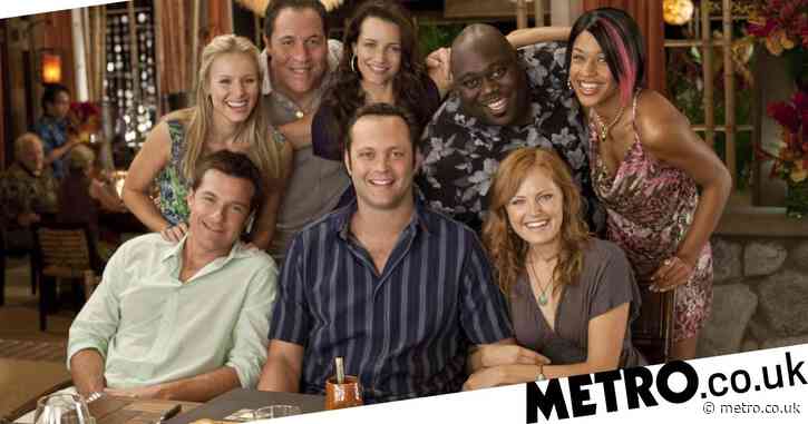Faizon Love sues Universal after only Black actors are removed from Couples Retreat poster