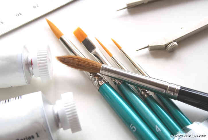 You Don’t Need to Wait for Black Friday to Get These Great Deals on Art Supplies