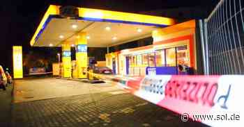 Überfall in Neunkirchen: Täter bedroht Kassiererin mit Waffe - sol.de