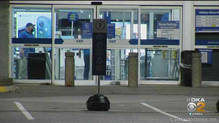 Thanksgiving Shoppers Forced To Stay Home As Many Retail Stores Close For Holiday
